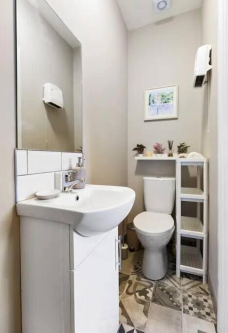 Private Cosy Studio - A1 Location Apartment Dublin Exterior foto